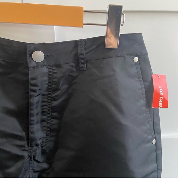 Joe Fresh Black Nylon Cargo Skirt - Picture 3 of 13